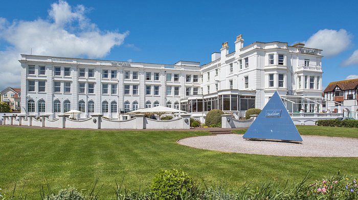 South West  weekend 2025